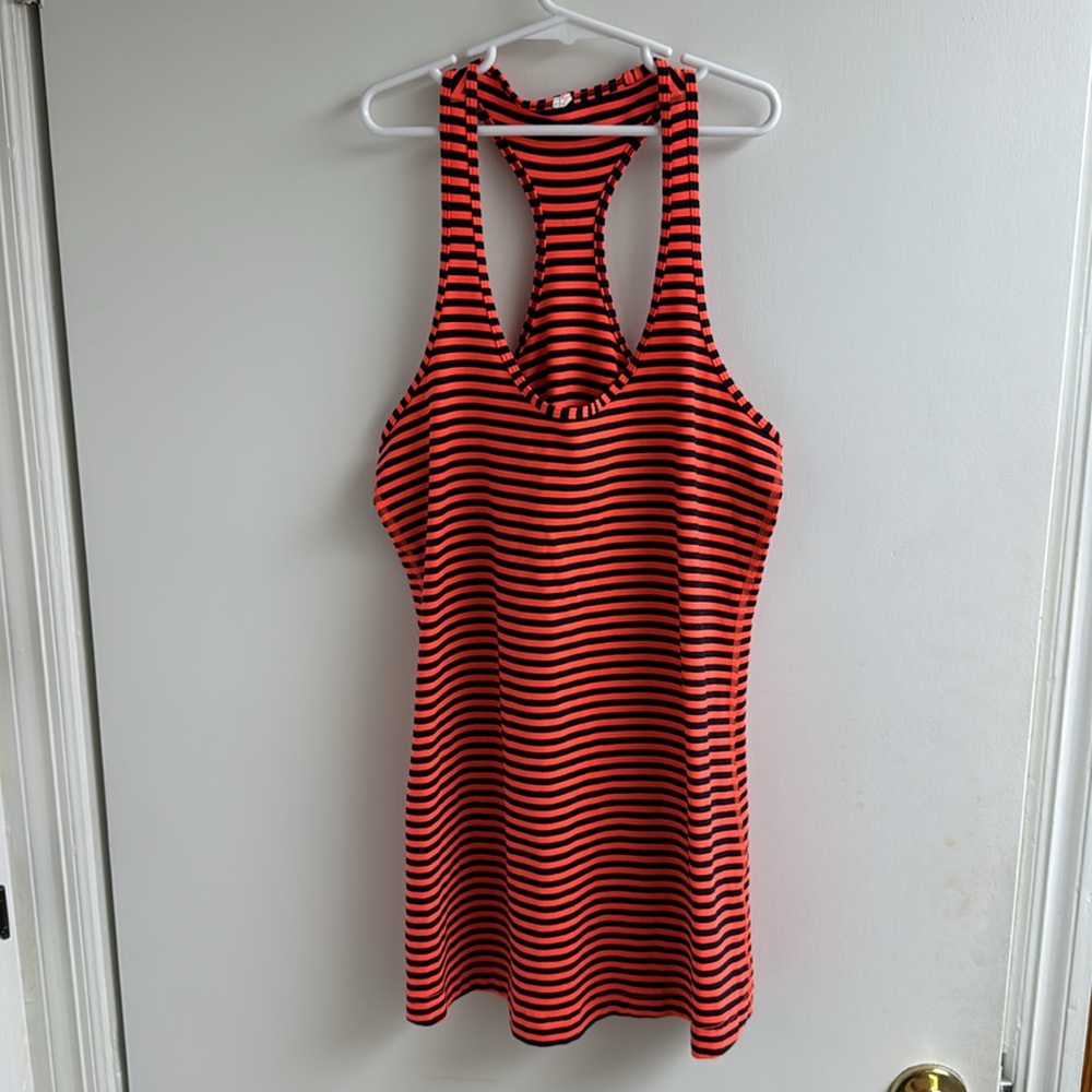 Lululemon like new orange and navy stripe racer back tank top women size 4